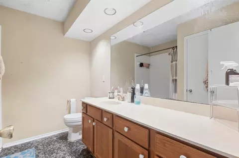 Bath - 25539 Chapel Ridge Ln, Spring, TX 77373 photo 4 of 4