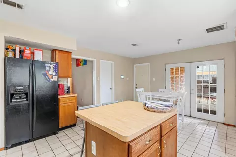Kitchen - 25539 Chapel Ridge Ln, Spring, TX 77373 photo 2 of 3
