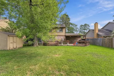 Exterior - 25539 Chapel Ridge Ln, Spring, TX 77373 photo 5 of 10