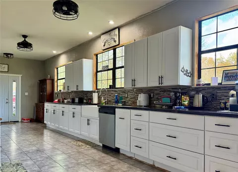 Kitchen - 307 Deerwood Dr, Trinity, TX 75862 photo 1 of 3