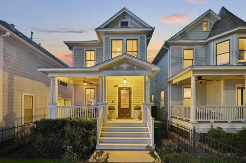 227 W 24th St, Houston, TX 77008