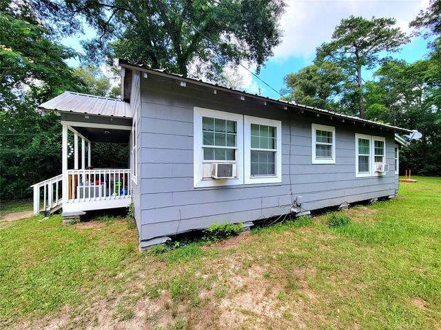 107 Issacks St, Cleveland, TX 77327
