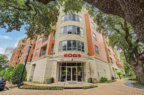 300 St Joseph Pkwy #124, Houston, TX 77002