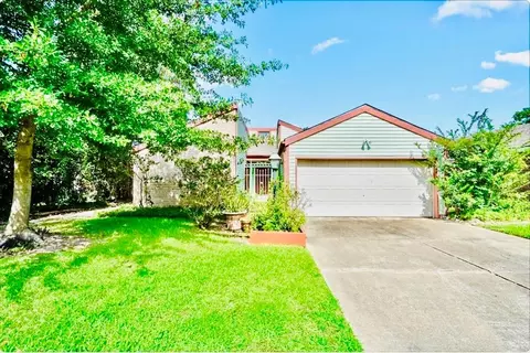 11635 Ridge Run Dr, Houston, TX 77064