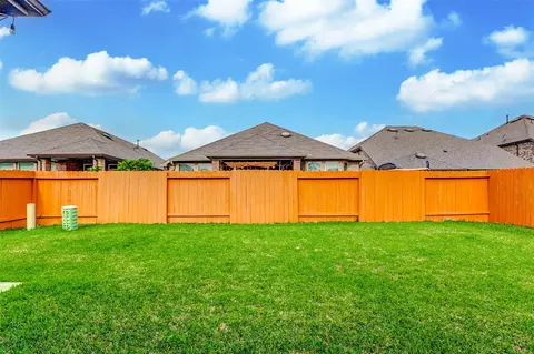 Exterior - 29515 Crimson Beech Dr, Spring, TX 77386 photo 4 of 4