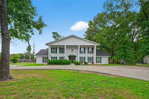 29902 E Hawthorne Dr, Spring, TX 77386