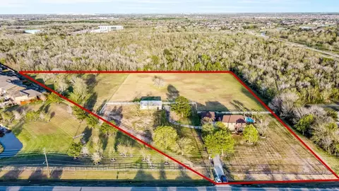 1511 Old Alvin Rd, Pearland, TX 77581