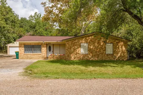 602 Roosevelt St, La Marque, TX 77568