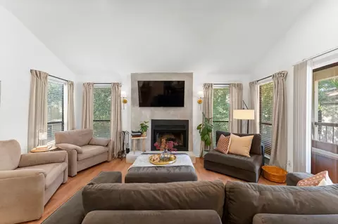 3500 Tangle Brush Dr #178, The Woodlands, TX 77381