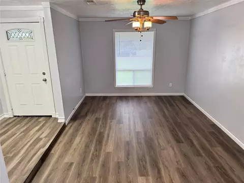 Living - 23115 Ludgate Dr, Spring, TX 77373 photo 2 of 5