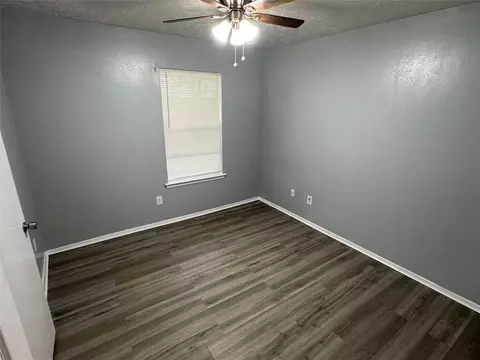 Bedroom - 23115 Ludgate Dr, Spring, TX 77373 photo 3 of 4