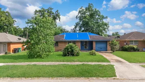 4110 Howcher St, Houston, TX 77047