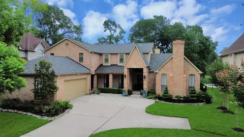 1802 Kingsmill Ln, Richmond, TX 77406
