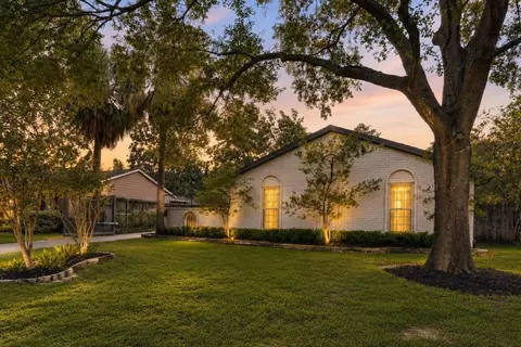 14022 Saint Marys Ln, Houston, TX 77079