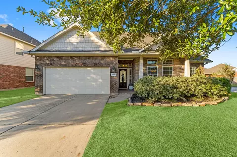 6402 Pinyon Trail Dr, Spring, TX 77389 photo 1