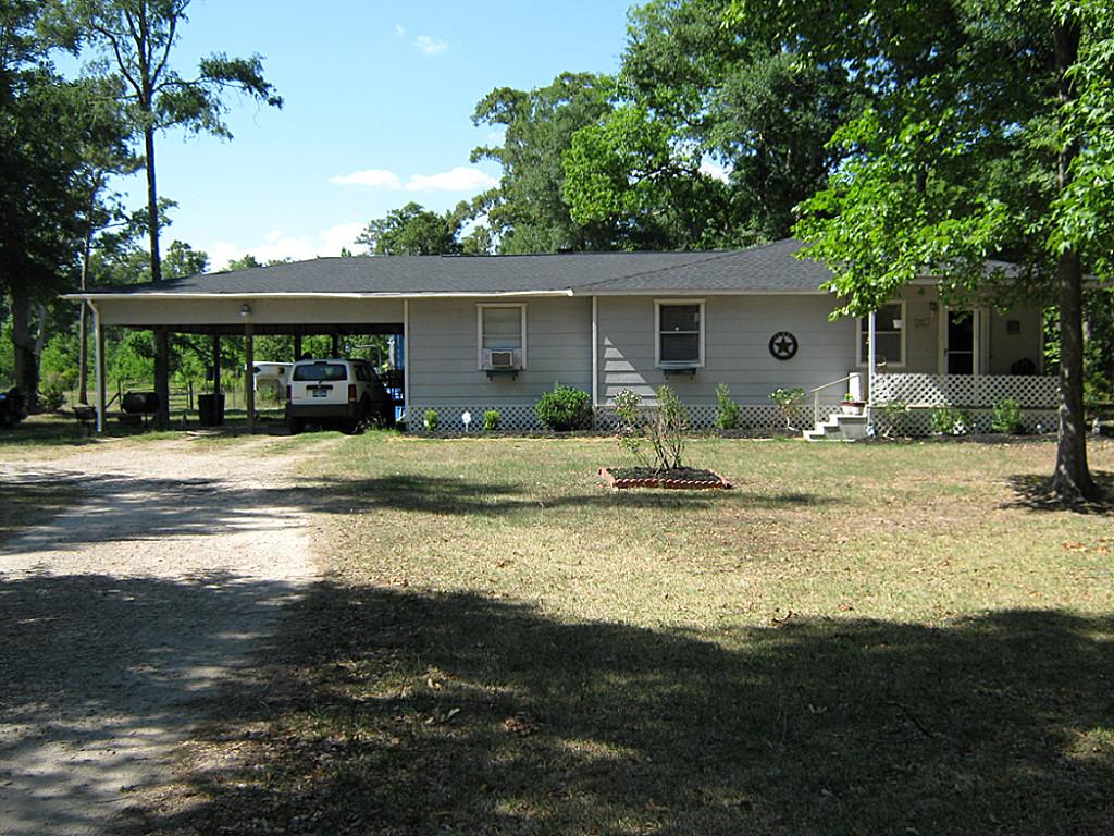 19271 Pickering Rd, Conroe, TX 77302 photo 1