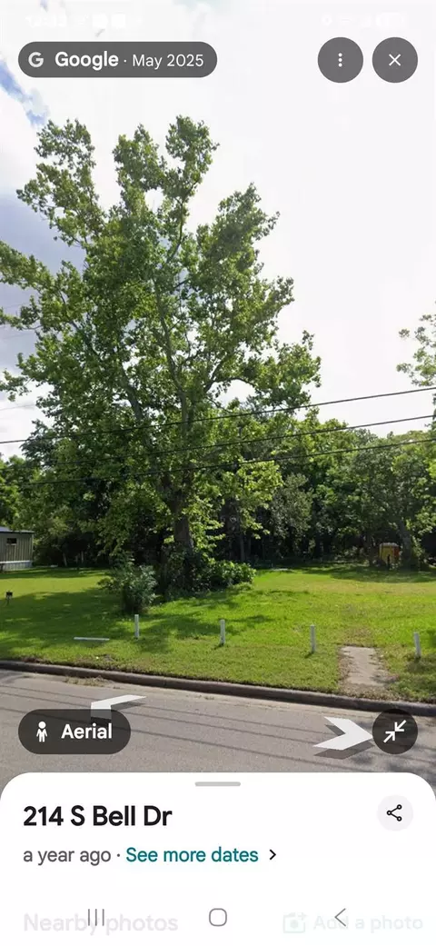 214 S Bell Dr, Texas City, TX 77591