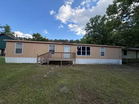 8 Lake View Dr, Huntsville, TX 77320