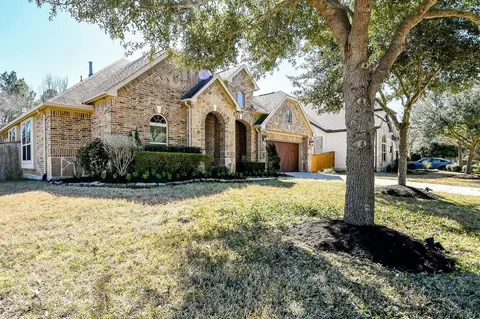 162 Hunter Hollow Dr, Montgomery, TX 77316