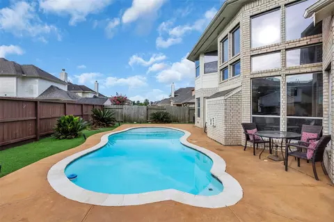 611 River Delta Ln, Richmond, TX 77469