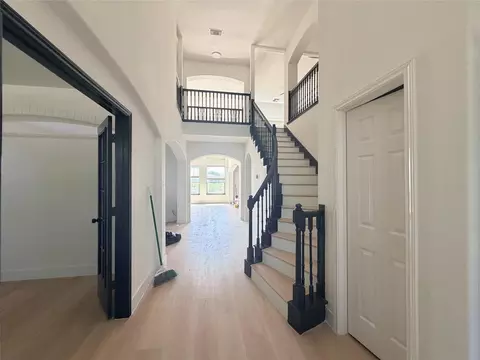 Entry Way - 22110 Bridgestone Pine Ct, Spring, TX 77388 photo 6 of 6