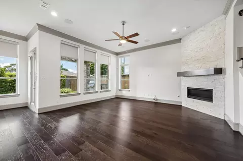 Living - 1734 Cornelius Trace Loop, Houston, TX 77055 photo 4 of 6
