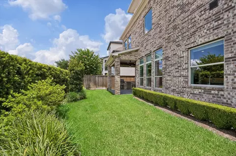 Exterior - 1734 Cornelius Trace Loop, Houston, TX 77055 photo 5 of 5