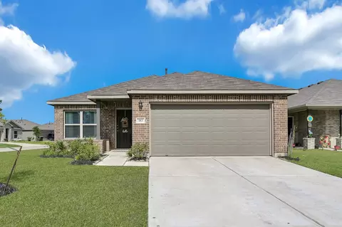 183 Bellewood Manor Dr, Magnolia, TX 77354