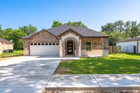 8133 Wetherby Ln, Houston, TX 77075