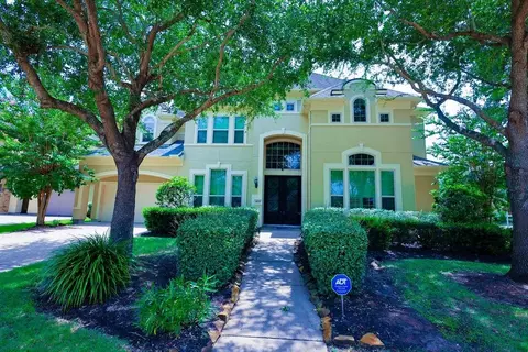4715 Norsworthy Dr, Sugar Land, TX 77479