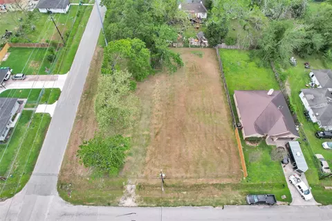 9205 9207 Spaulding St, North Houston, TX 77016
