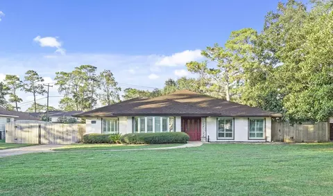 758 W 42nd St, Houston, TX 77018