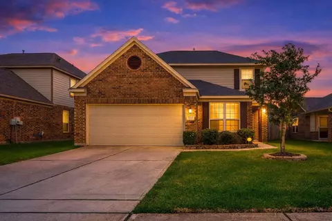 5215 Espuela Ln, Baytown, TX 77521