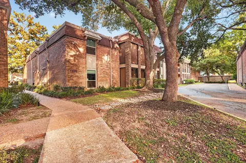 7575 Katy Fwy #63, Houston, TX 77024