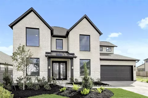 15668 Broadway Bend Dr, Conroe, TX 77302