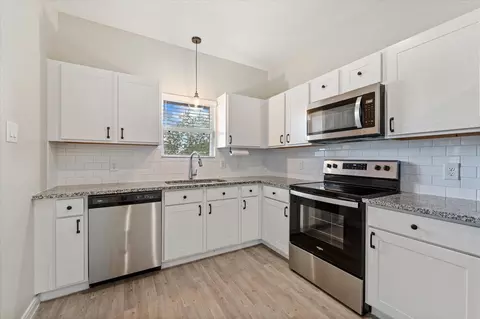 Kitchen - 9903 Opal Stone Way, Conroe, TX 77306 photo 1 of 5