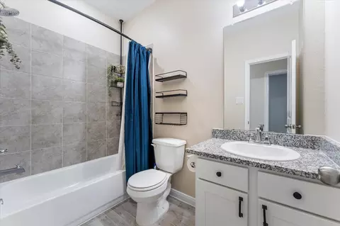 Bath - 9903 Opal Stone Way, Conroe, TX 77306 photo 1 of 3