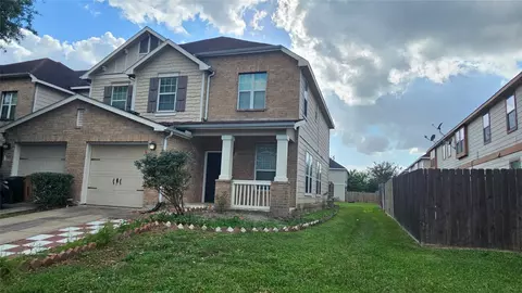 7918 Barnes Ridge Ln, Houston, TX 77072