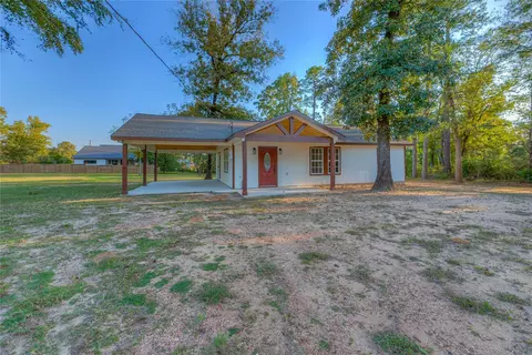 388 Sunrise Wood Rd, Goodrich, TX 77335