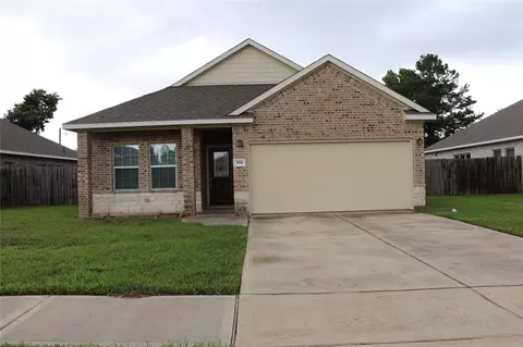 304 Carlos Leal Dr, Dayton, TX 77535