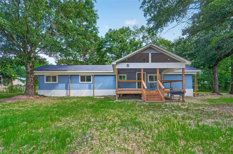 127 Pine Wood Dr, Trinity, TX 75862