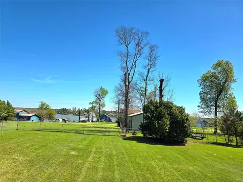 177 6th Ave, Onalaska, TX 77360 photo 7