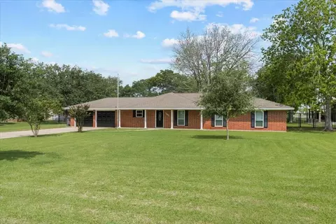 11511 Cherry Point Dr, Mont Belvieu, TX 77535