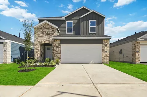 5210 Purple Beebalm Ln, Houston, TX 77048