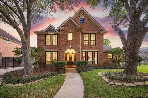 6002 Dabney Hill Ct, Sugar Land, TX 77479