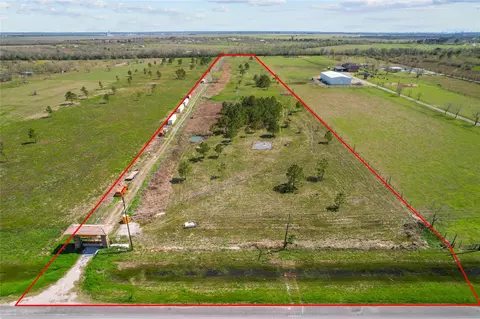 6301 Highway 90, Dayton, TX 77535
