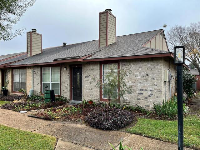 junjun です Homes For Sale in 77071, TX | Real Estate & Listings | Movoto
