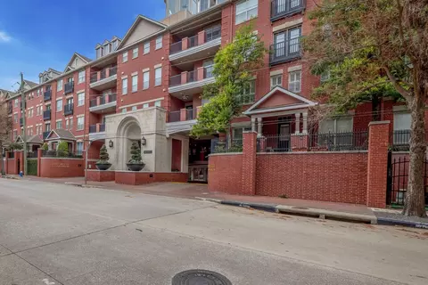 2400 Mccue Rd #436, Houston, TX 77056