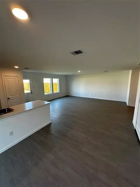 Living - 2414 Cherry Ruby Dr, Rosharon, TX 77583 photo 2 of 5