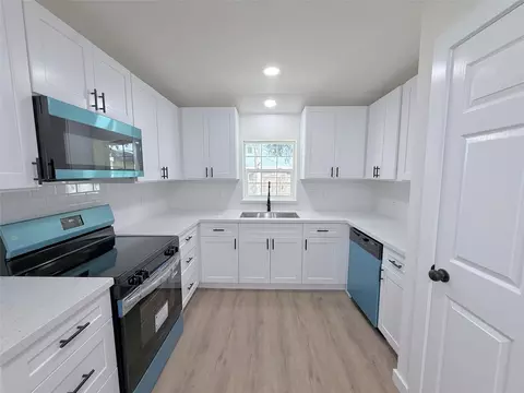 3418 Oleander Ave, Texas City, TX 77590